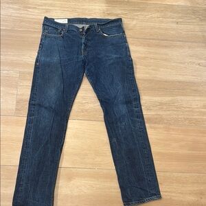 imogene + willie Blue Slim Jeans with Classic Denim Style Barton Slim